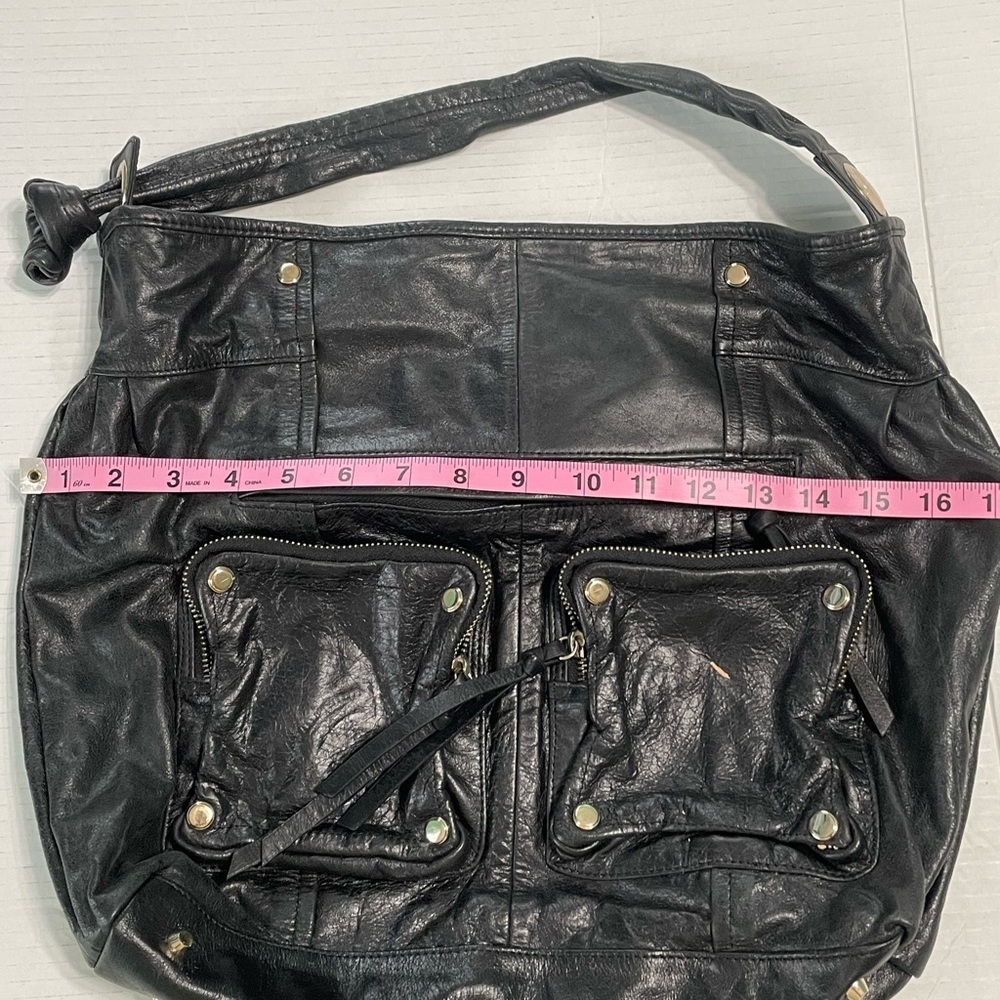 Junior Drake Black Leather Hobo Bag with Slouchy Design - Picture 14 of 16